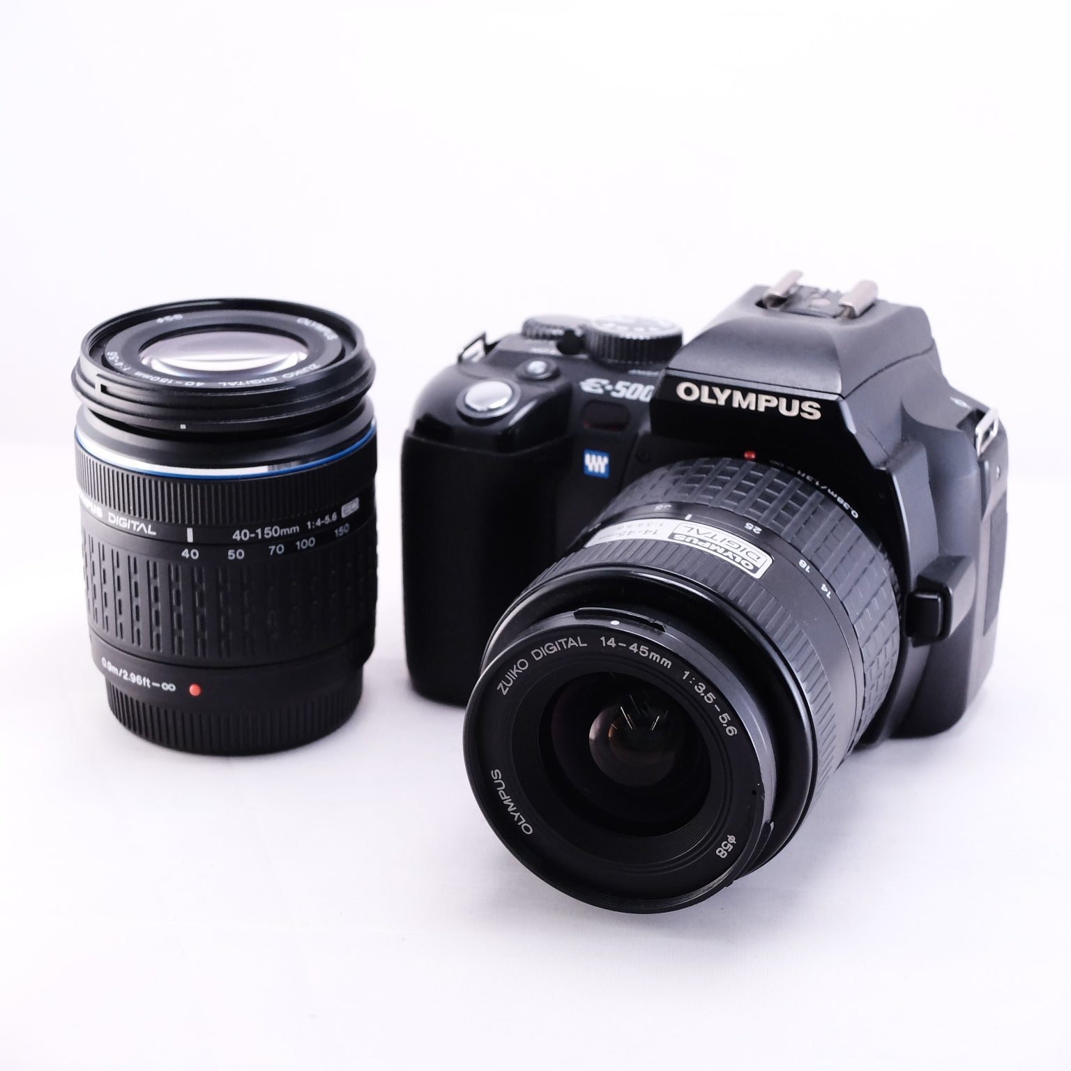 Olympus E-500 + 14-45mm + 40-150mm (充電器付)