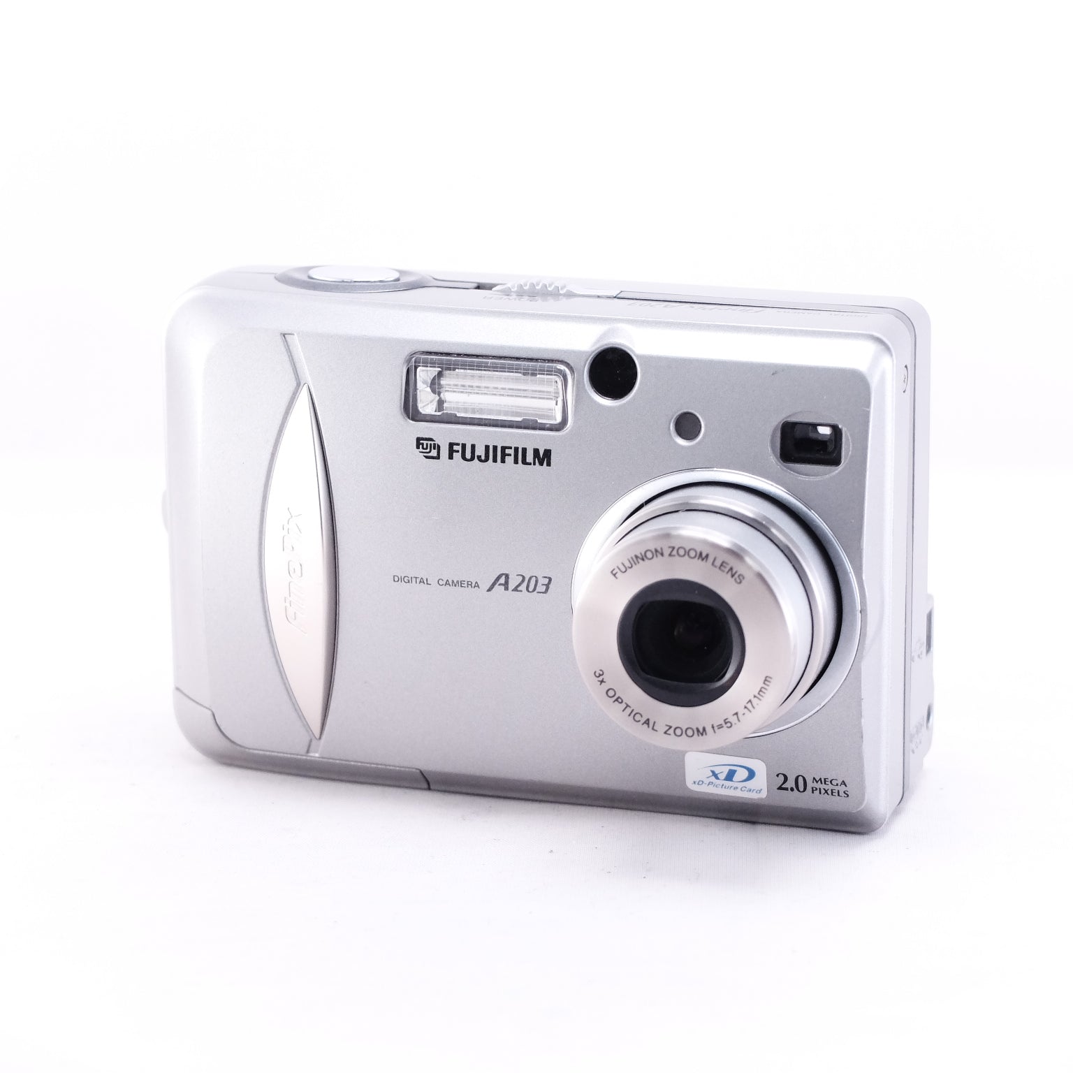 2002 FUJIFILM FinePix A203