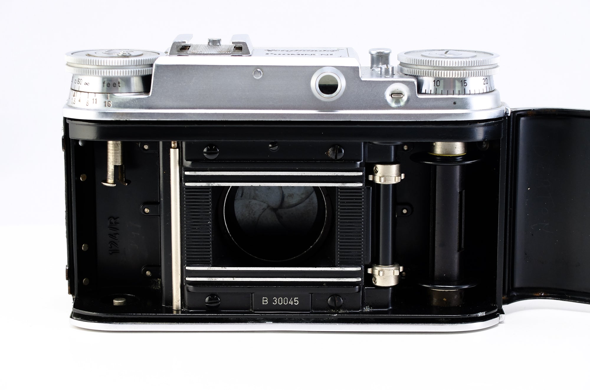 【Voigtlander】Prominent (距離指標ft) + Skoparon 35mm F3.5 | 東京CAMERA