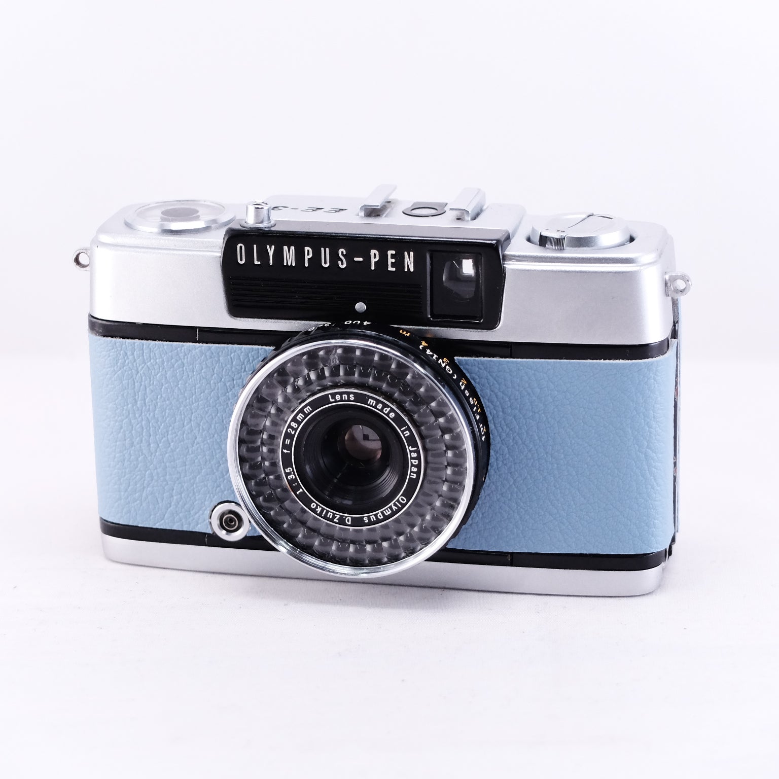 OLYMPUS PEN EE-3 (Salvia Blue) 1973年誕生