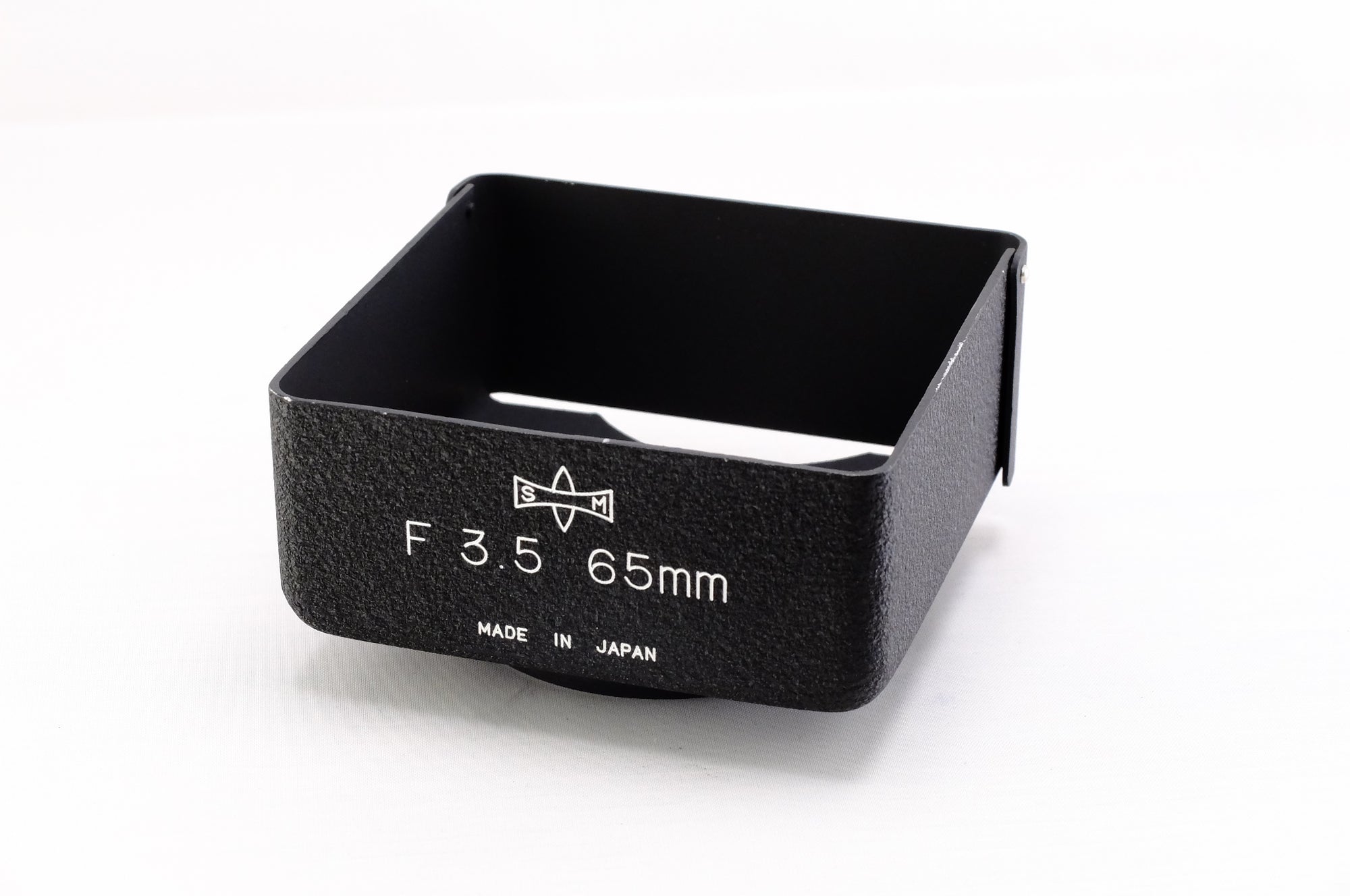 【Mamiya】 角形フード Cシリーズ 65mm F3.5 用 #1006447874296 | 東京CAMERA