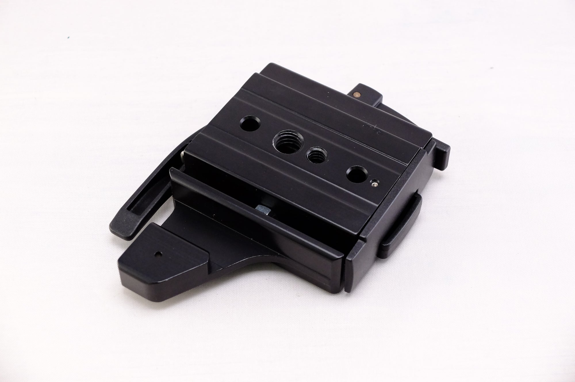 【HASSELBLAD】 Hasselblad Tripod Quick Coupling 45144 #1391749662125 | 東京CAMERA