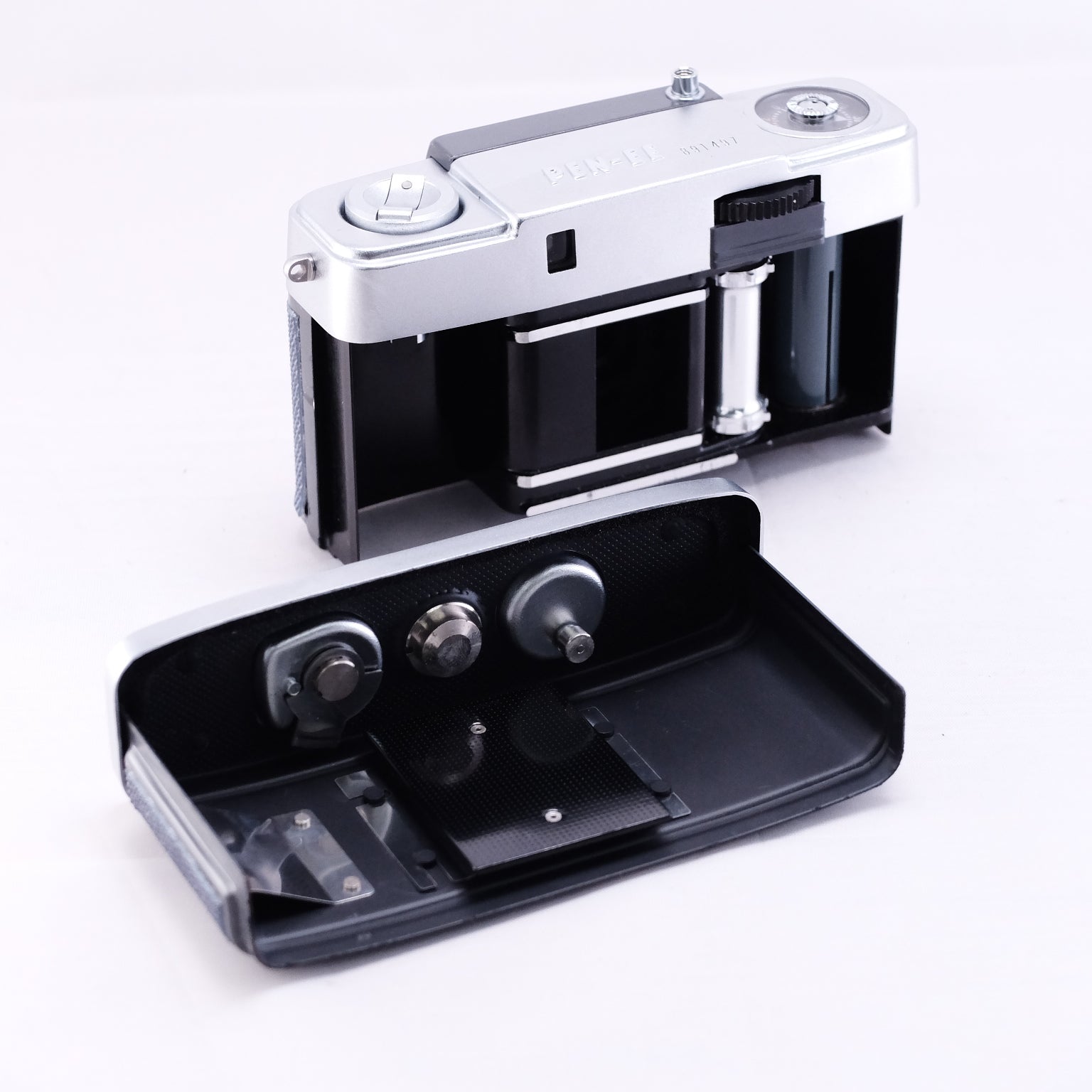 OLYMPUS PEN EE (Denim Blue) ※整備品