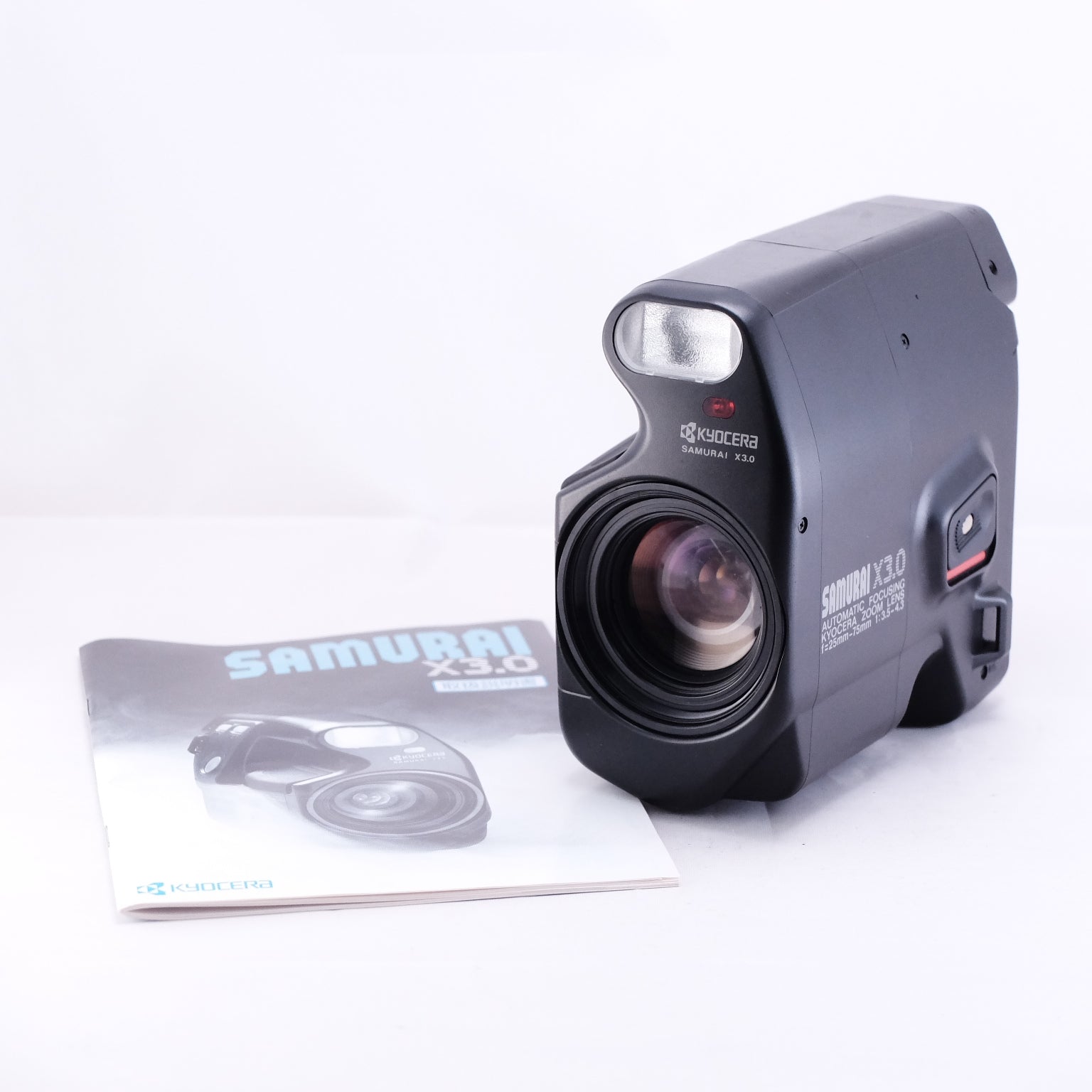 KYOCERA SAMURAI X3.0 (ハーフサイズフィルムカメラ)