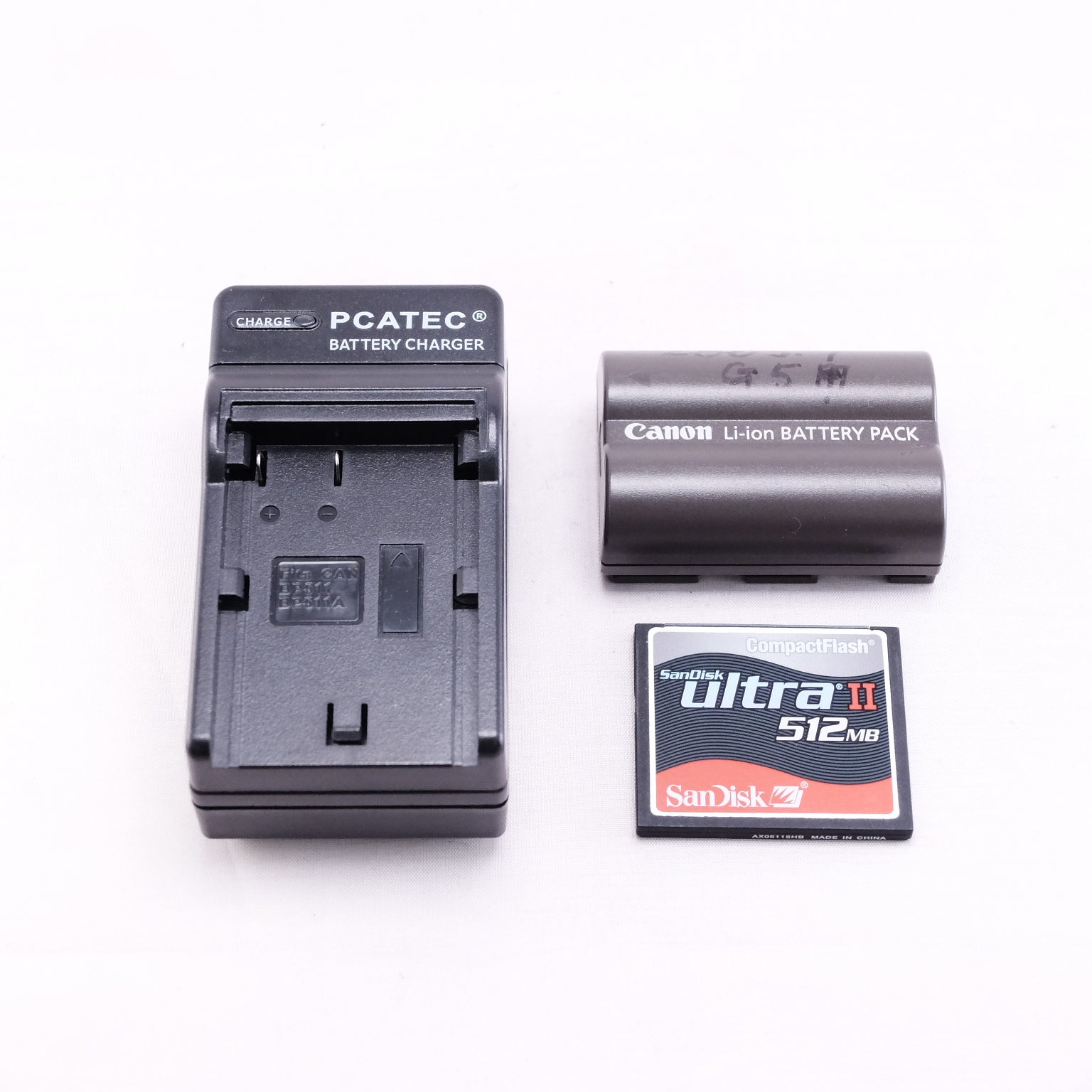 2003 Canon PowerShot G5(メモリーカード&バッテリー/充電器付き)