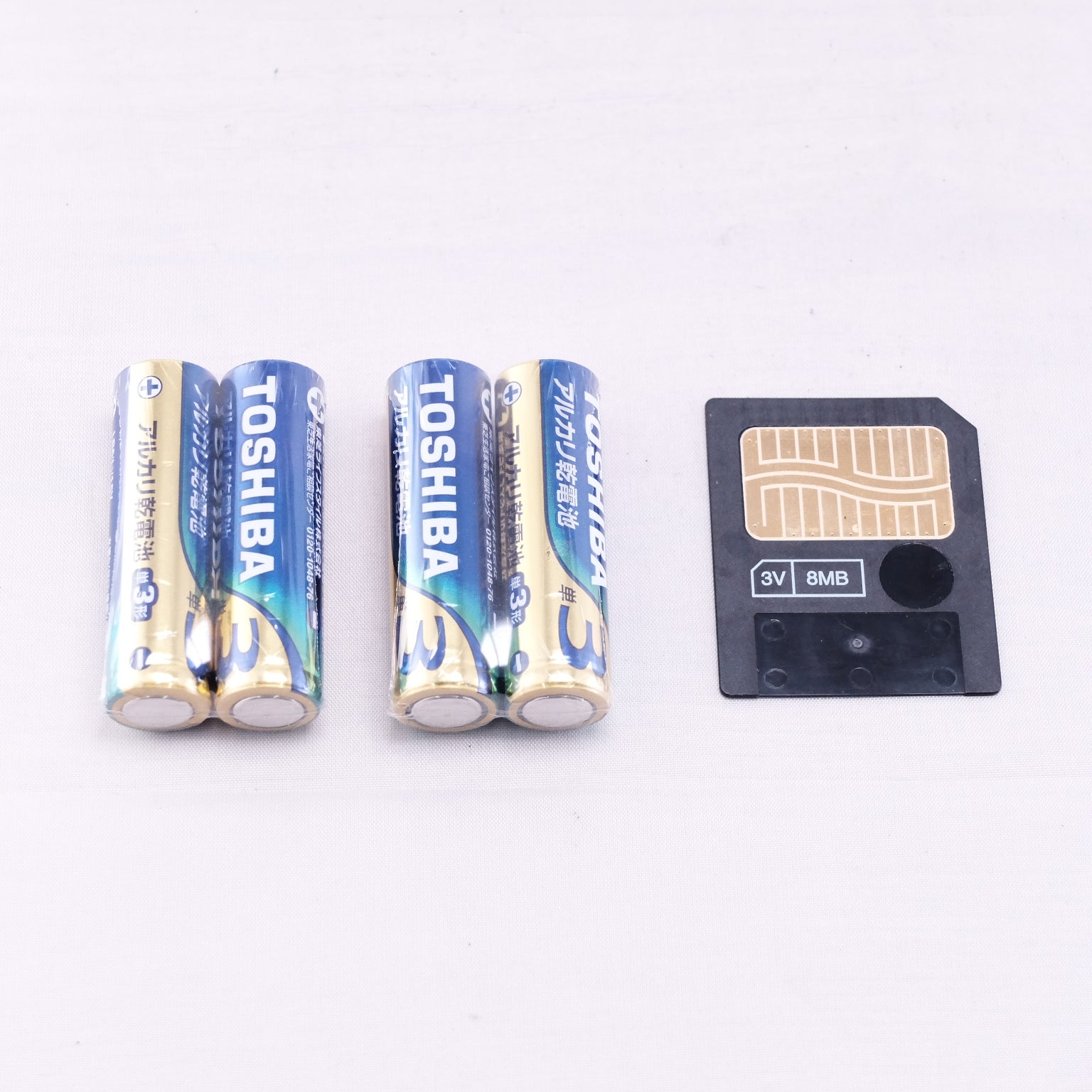 2001 OLYMPUS CAMEDIA C-100(メモリーカード&電池付き)