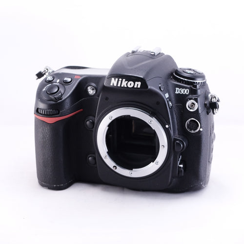 NIKON D300 [F]