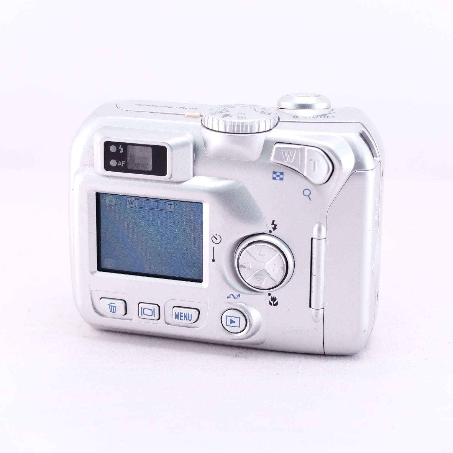 2003 Nikon COOLPIX 2100(メモリーカード&電池付き)