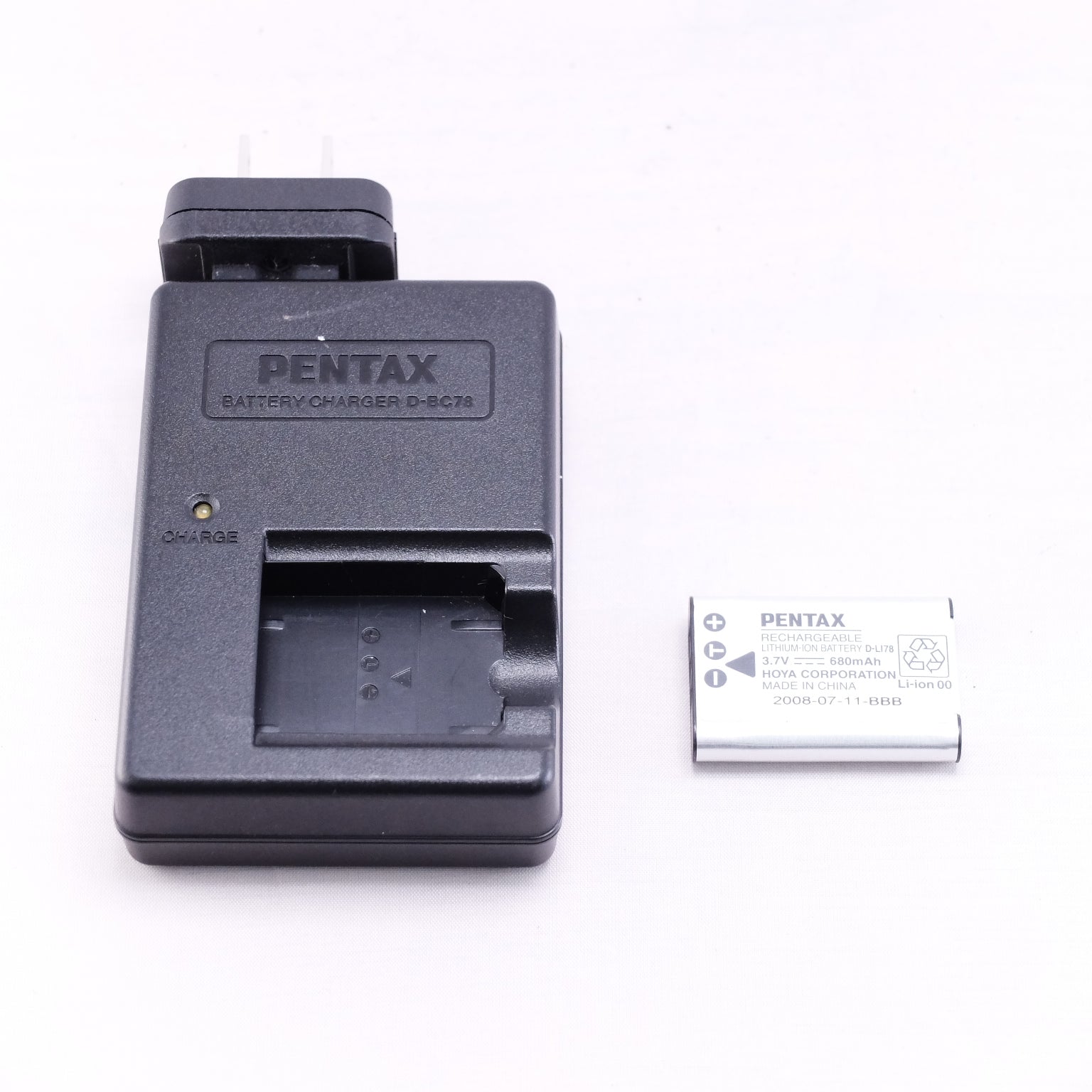 2008 PENTAX Optio V20(メモリーカード&バッテリー/充電器付き)