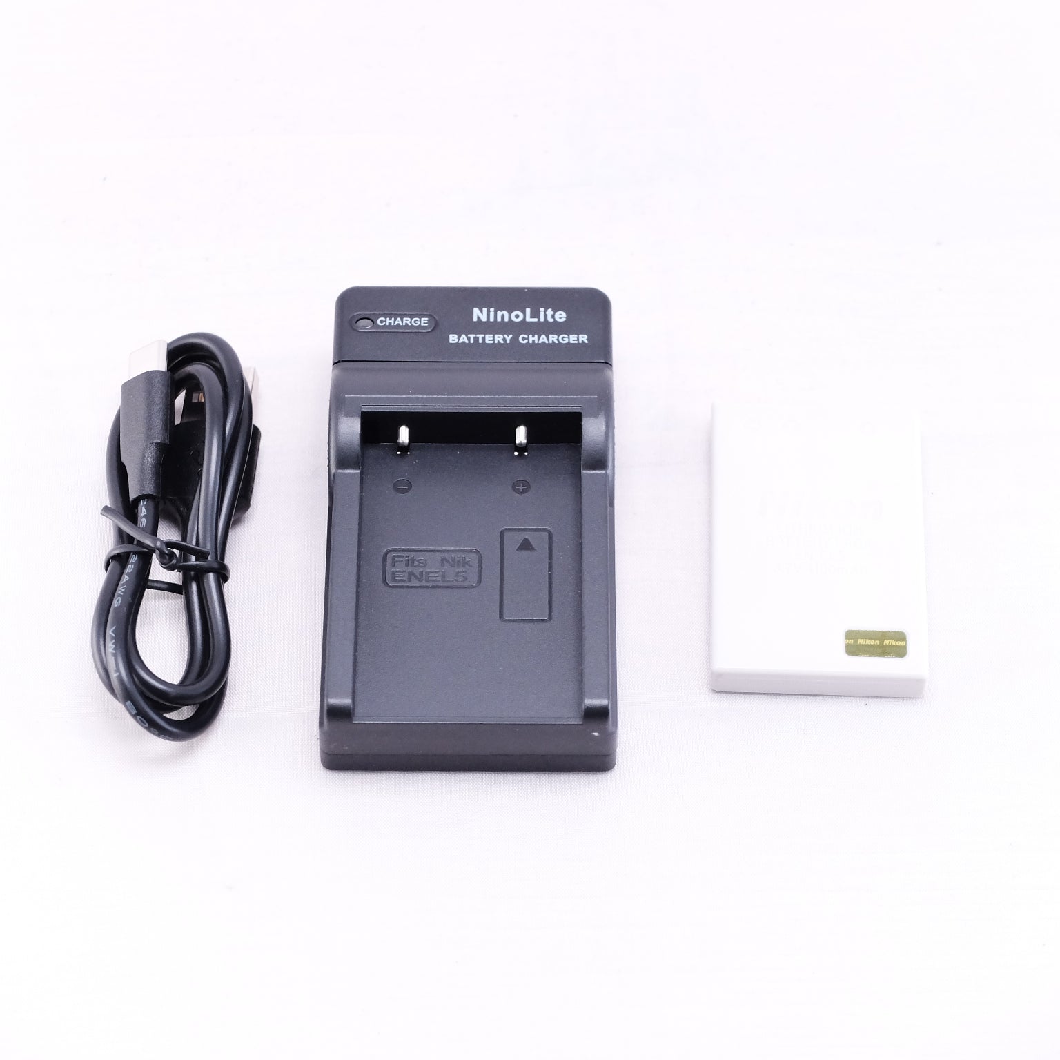 2008 Nikon COOLPIX P80(メモリーカード&バッテリー/充電器付き)