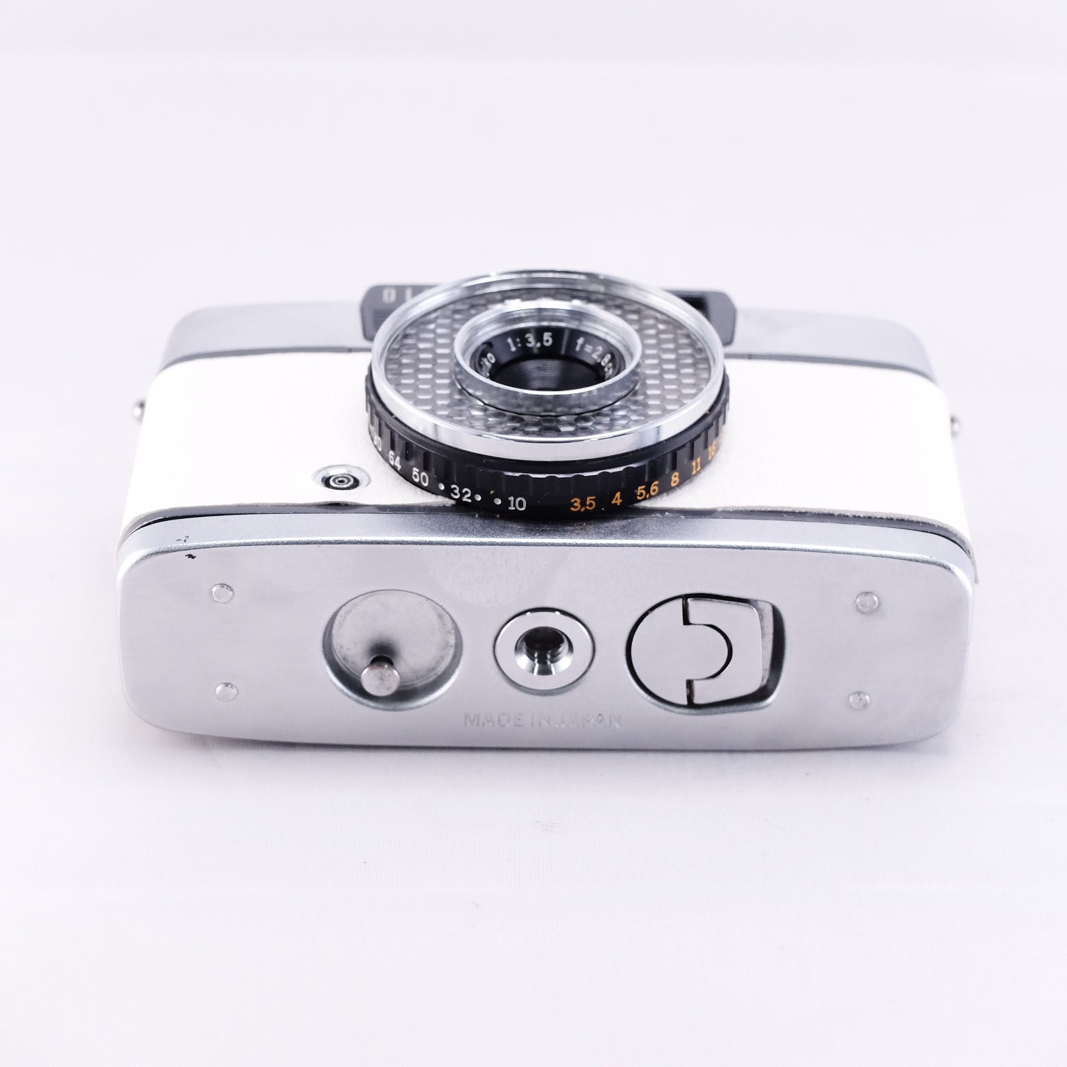 OLYMPUS PEN EE (Milkey White) ※整備品