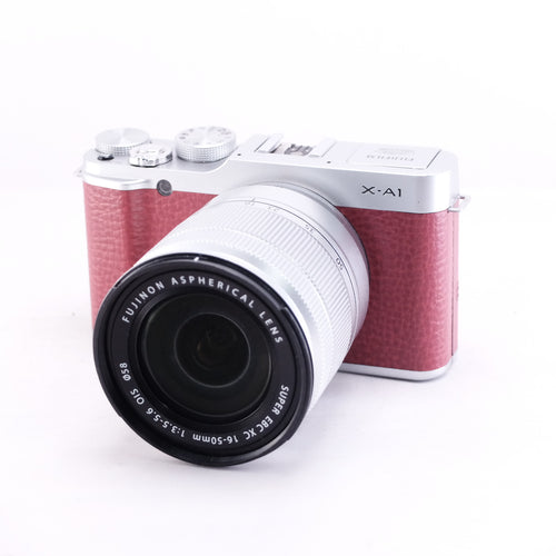 FUJIFILM X-A1（レッド）+ XC 16-50mm F3.5-5.6 OIS ズームレンズキット