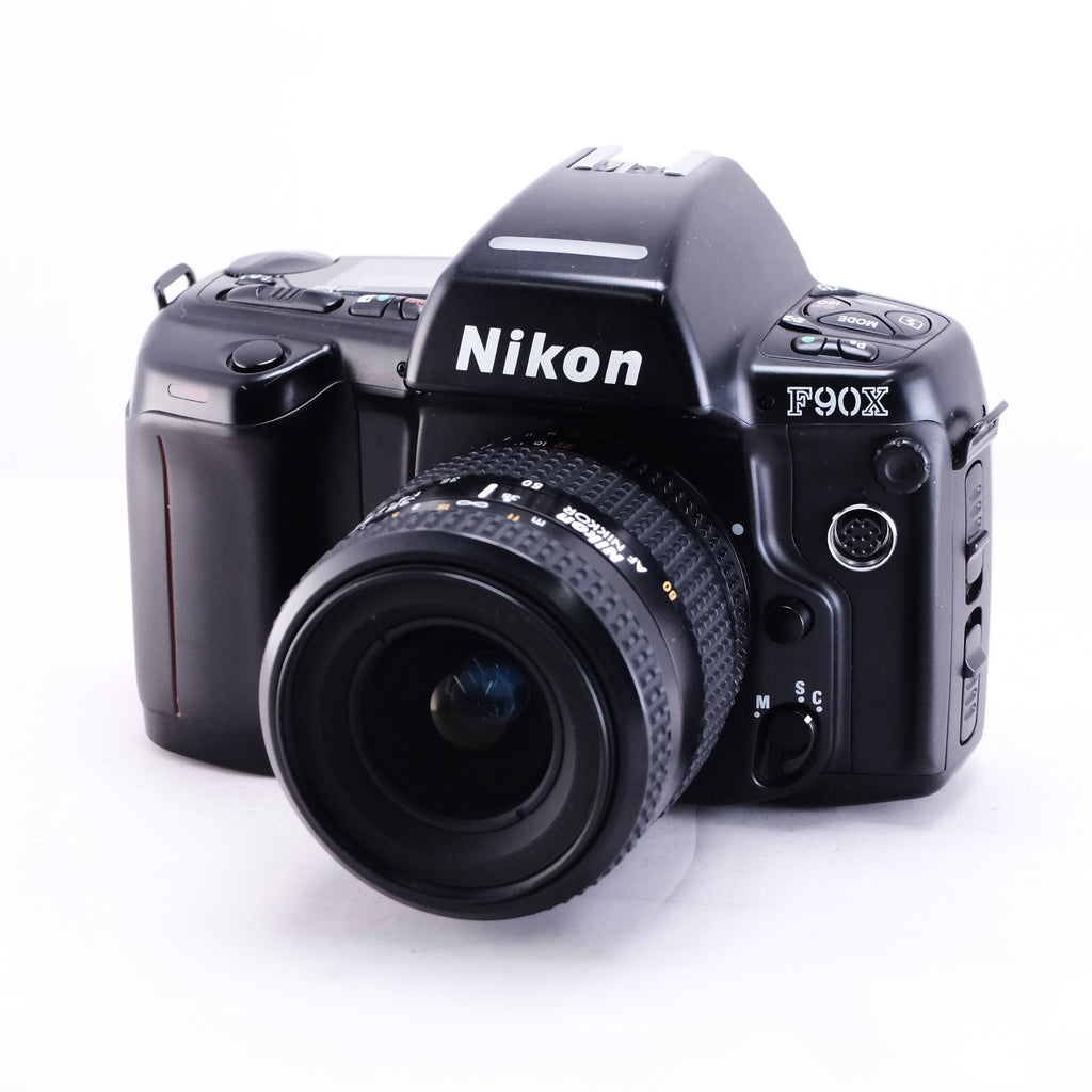 Nikon F90X + MF-25 + MC-30 + AF NIKKOR 35-80mm F4-5.6 D