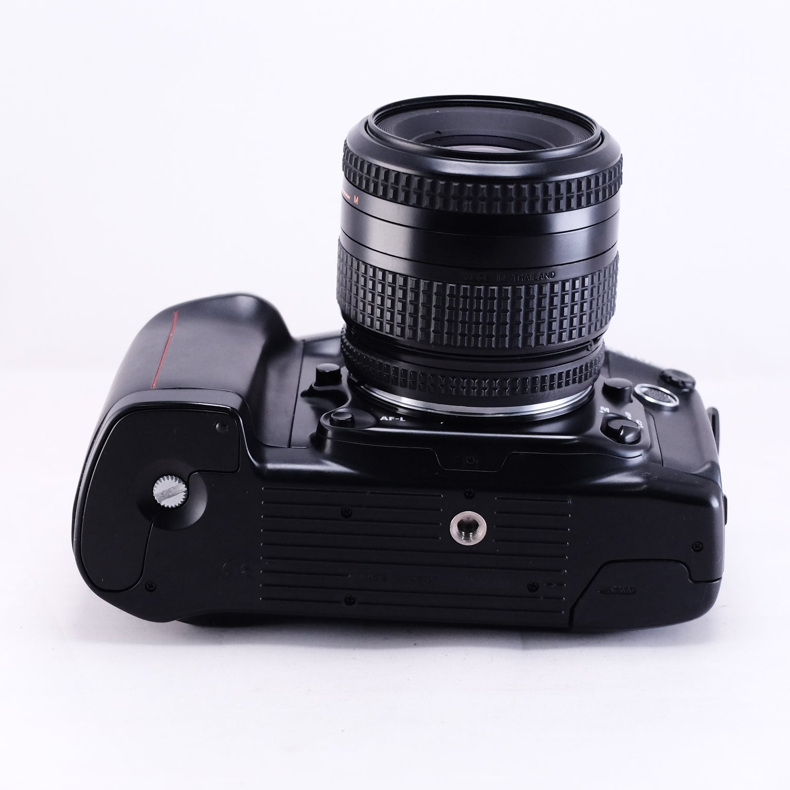 Nikon F90X + MF-25 + MC-30 + AF NIKKOR 35-80mm F4-5.6 D
