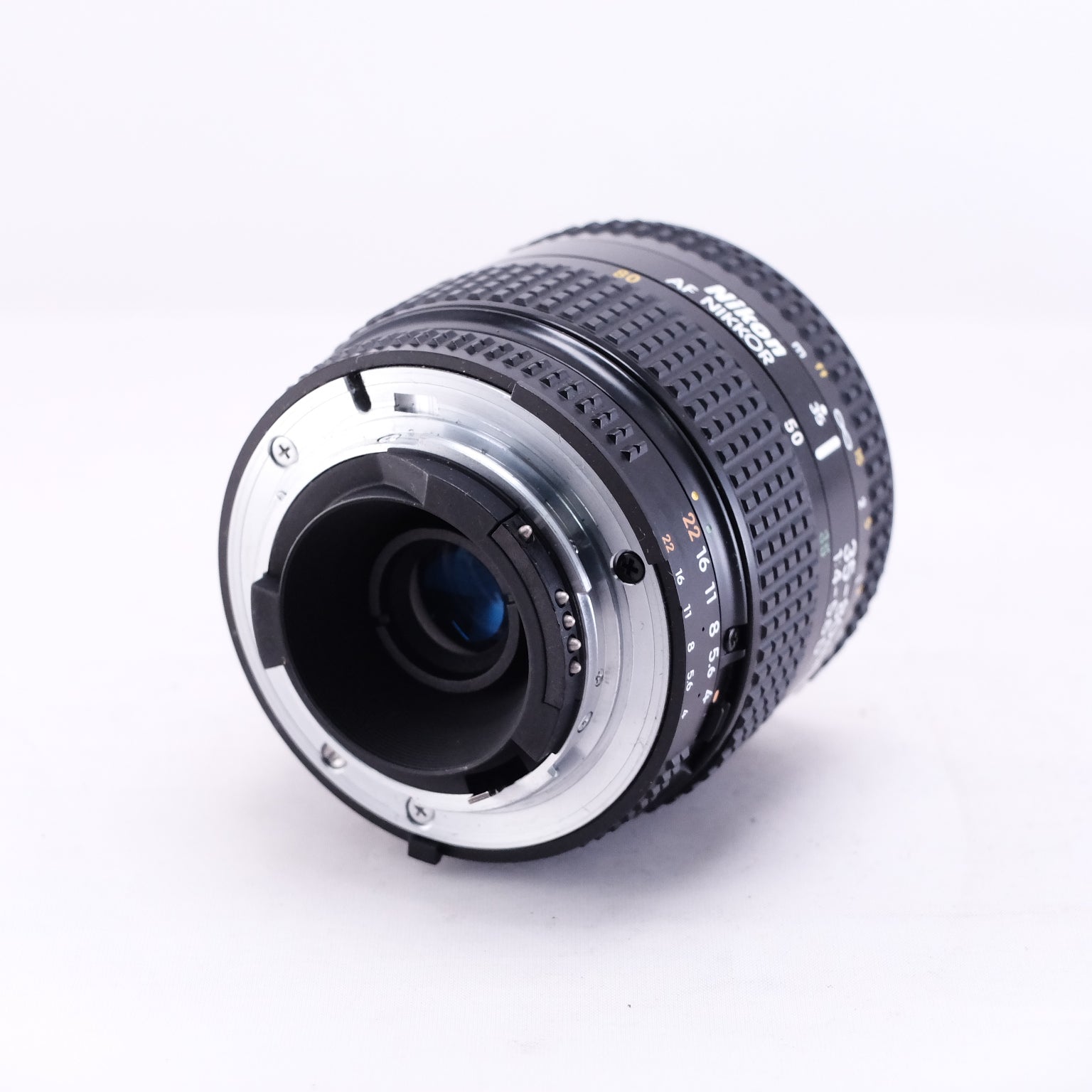 Nikon F90X + MF-25 + MC-30 + AF NIKKOR 35-80mm F4-5.6 D