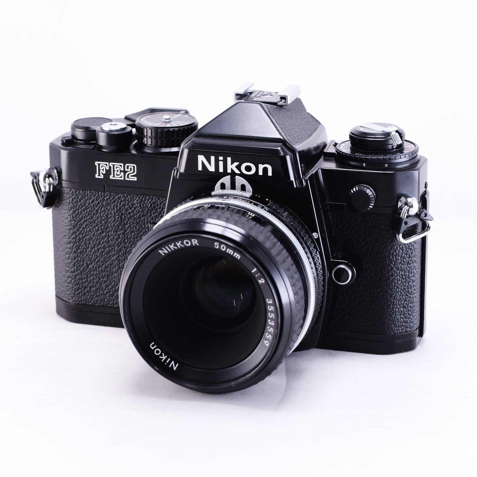 Nikon FE2 (Black) + New NIKKOR Ai改 50mm F2