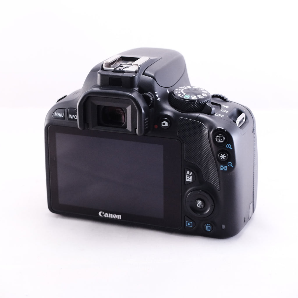 Canon EOS Kiss X7