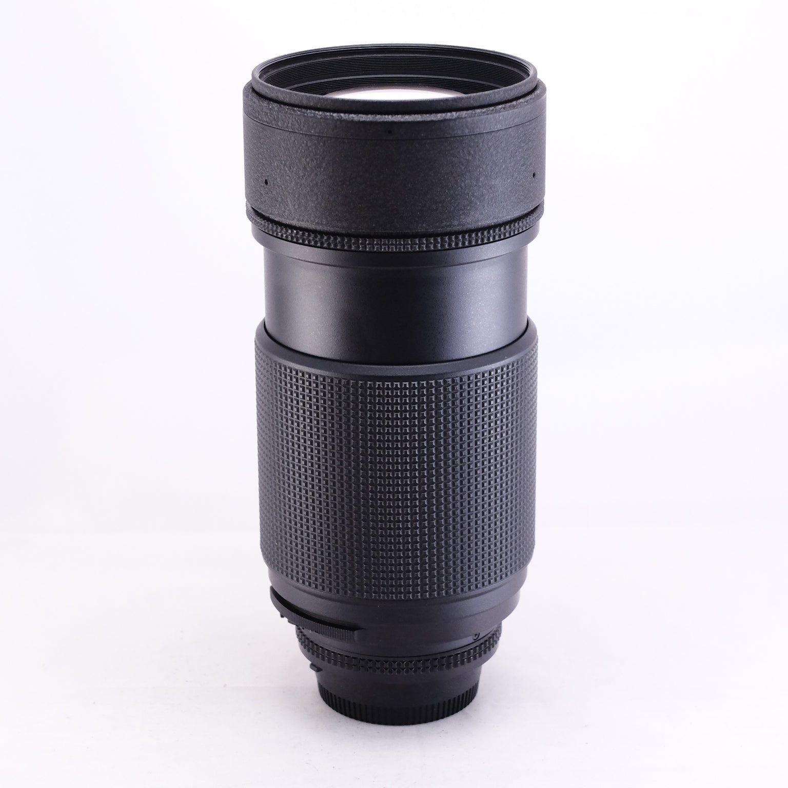 Nikon ED AF NIKKOR 80-200mm F2.8 D [F] (直進)
