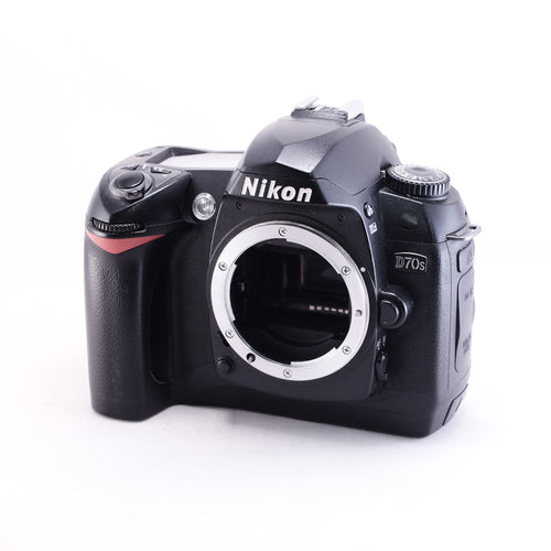 Nikon D70s