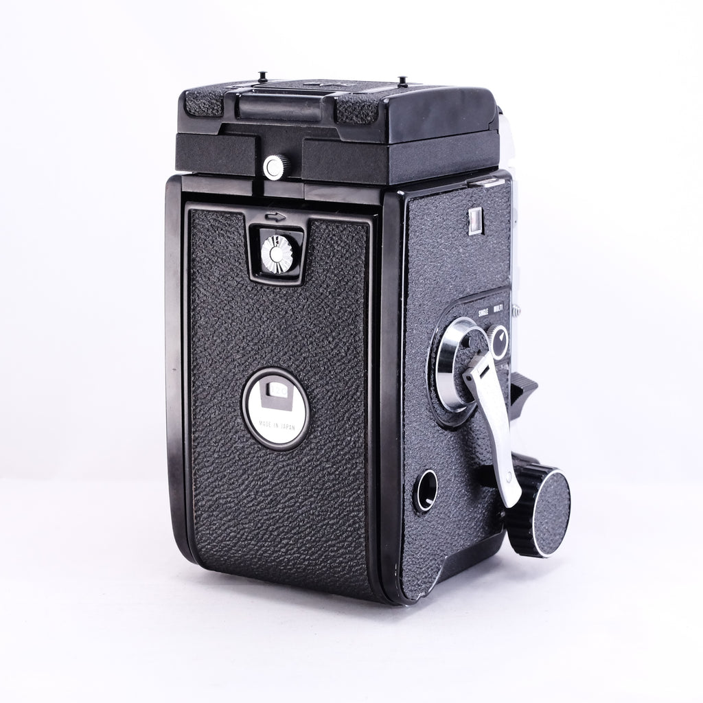 MAMIYA C330 + MAMIYA-SEKOR 80mm F2.8