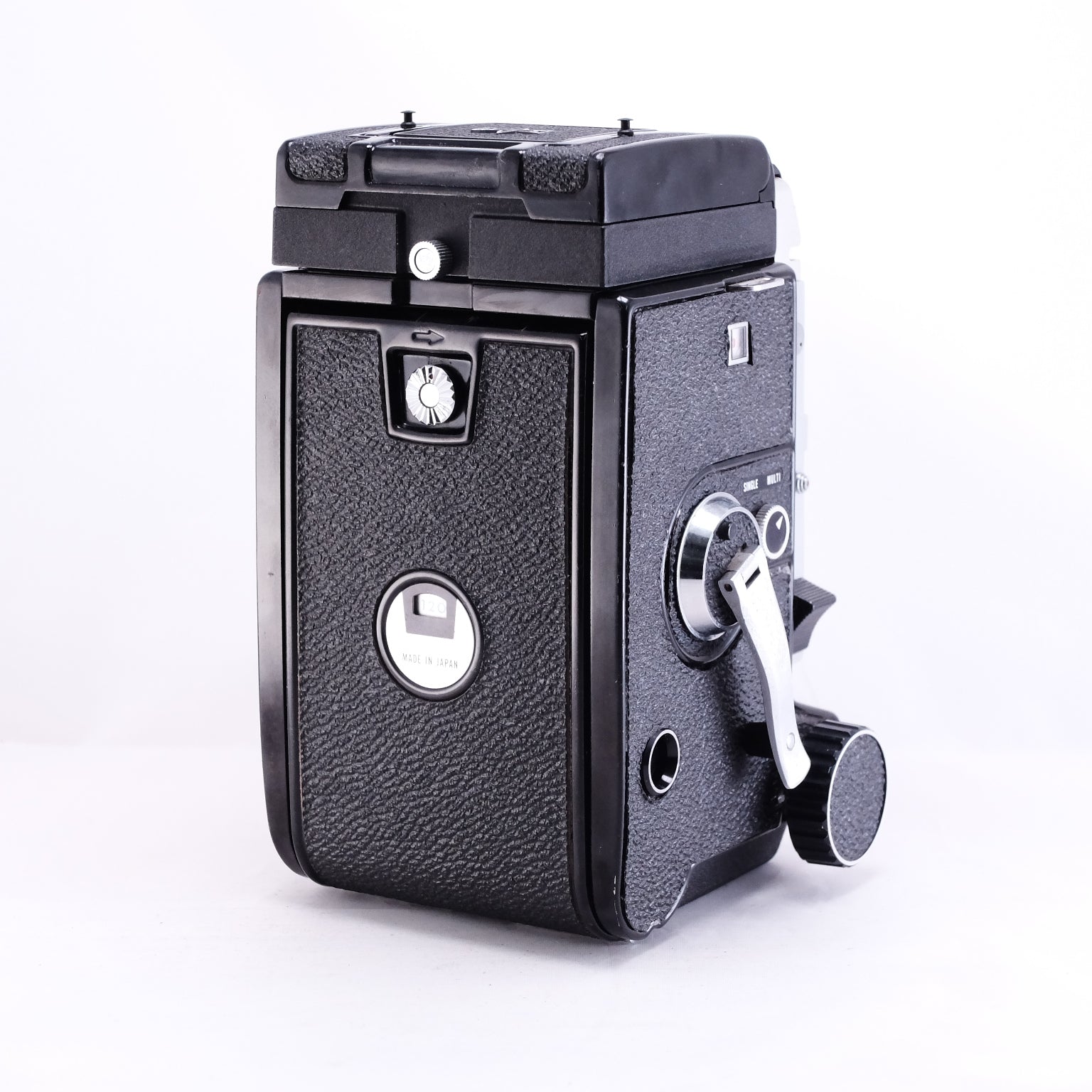 MAMIYA C330 + MAMIYA-SEKOR 80mm F2.8