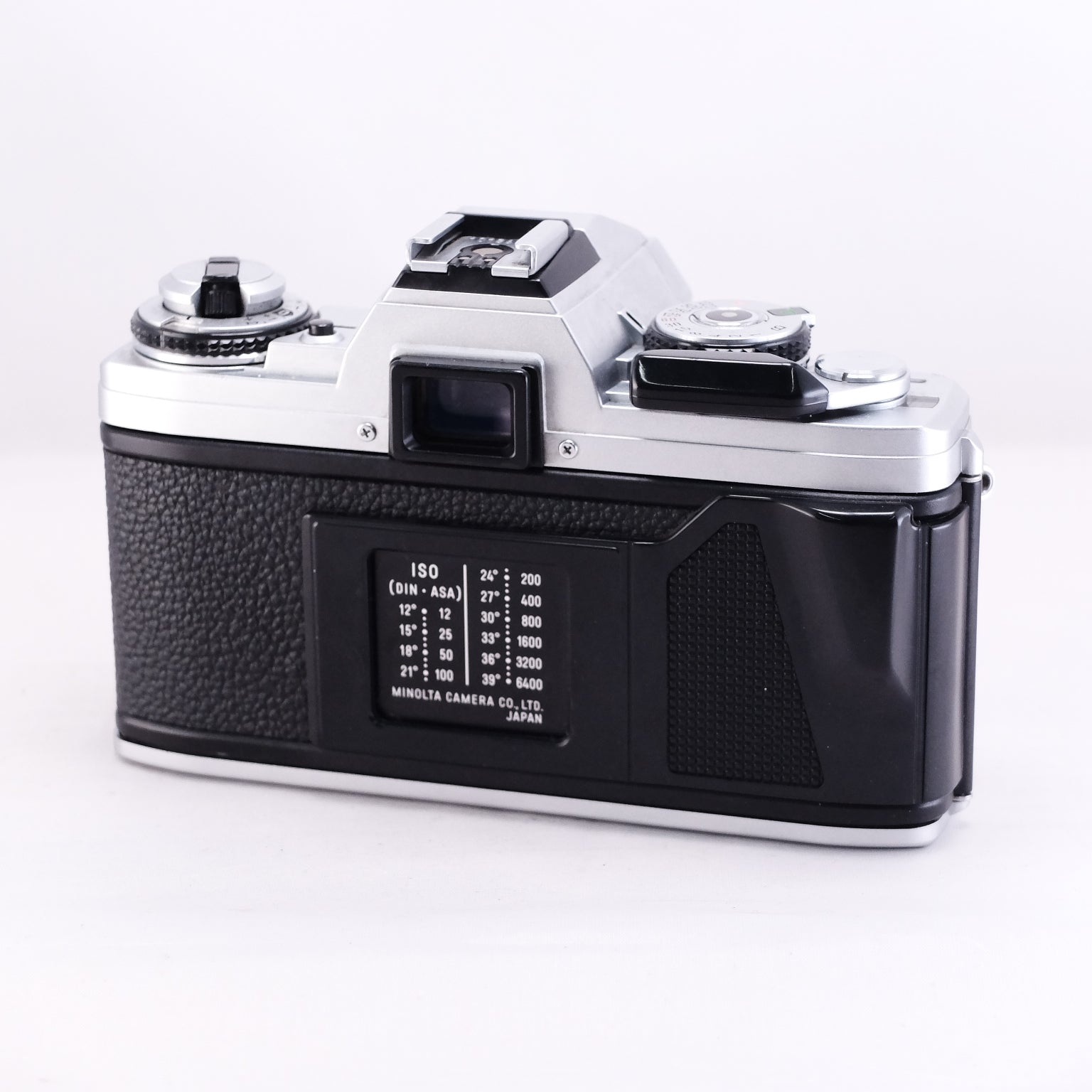 MINOLTA X-700 (Silver) + MD ROKKOR 50mm F1.7