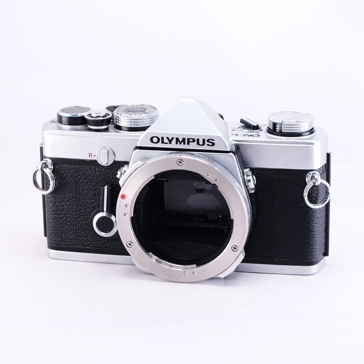 OLYMPUS OM-1n (Silver)