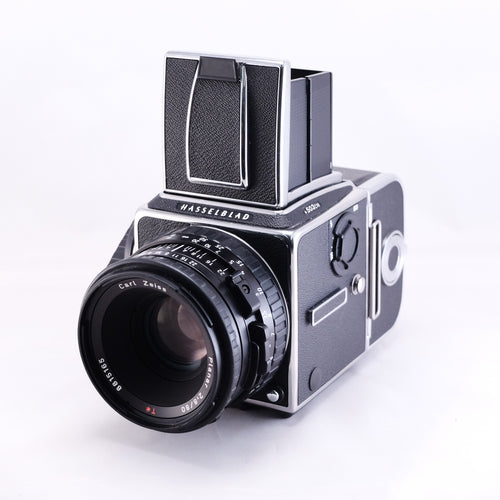 HASSELBLAD 503 CW + C12 + 80mm F2.8 CB