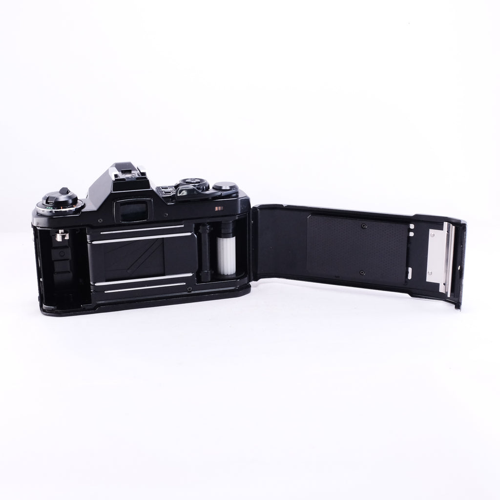 PENTAX ME Super (ブラック) + smc PENTAX-M 50mm F1.7 + WINDER ME II