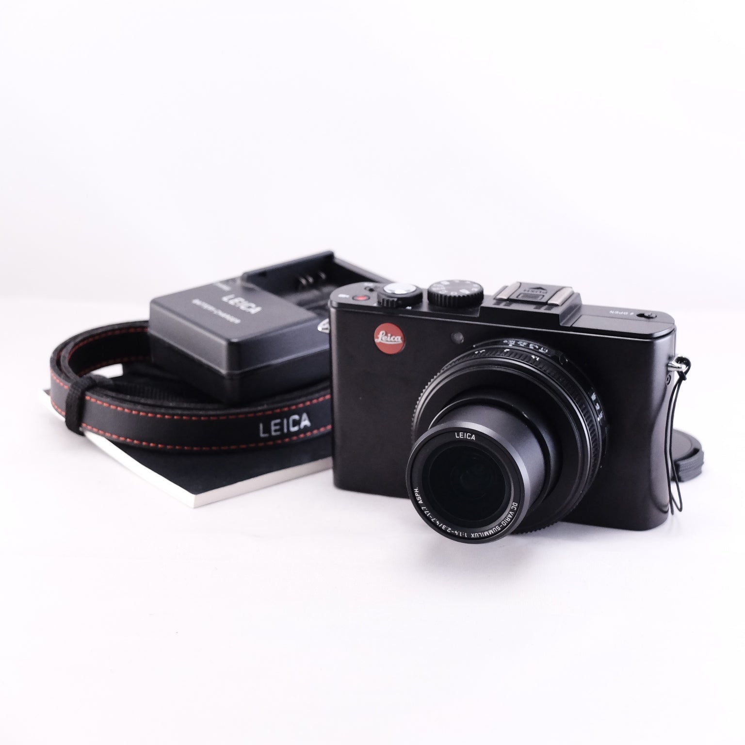 LEICA D-LUX 6 (Black)