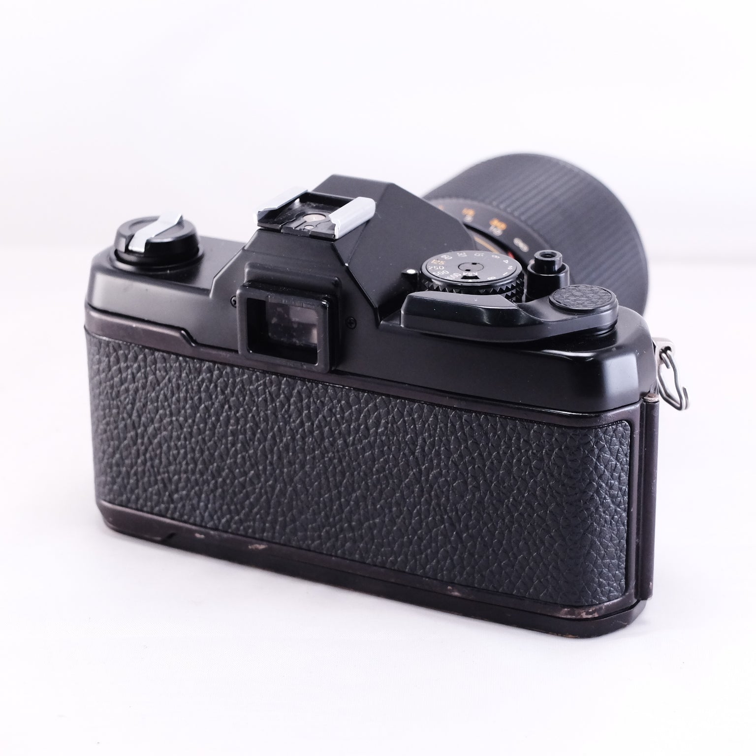 YASHICA FX-3 super + ML ZOOM 35-105/3.5-4.5