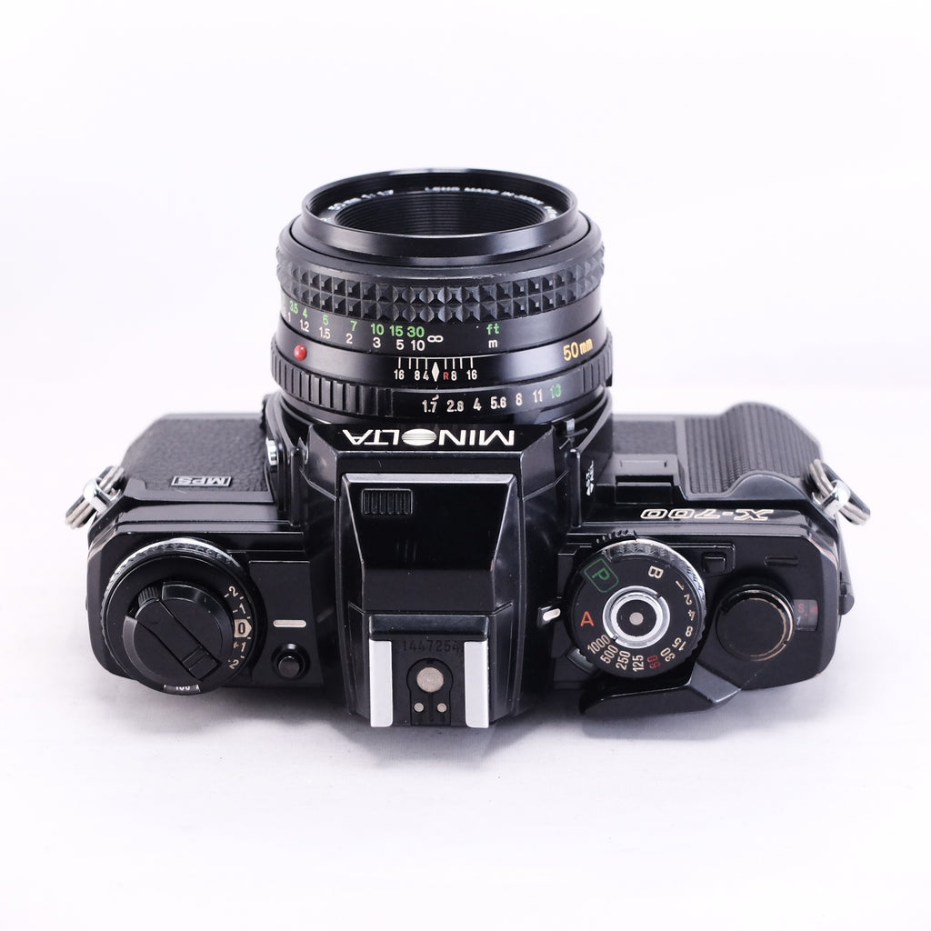 MINOLTA X-700 + MD ROKKOR 50mm F1.7