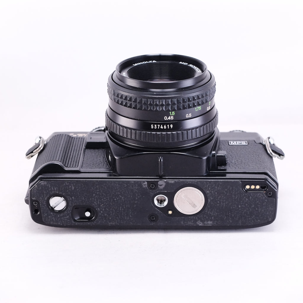 MINOLTA X-700 + MD ROKKOR 50mm F1.7