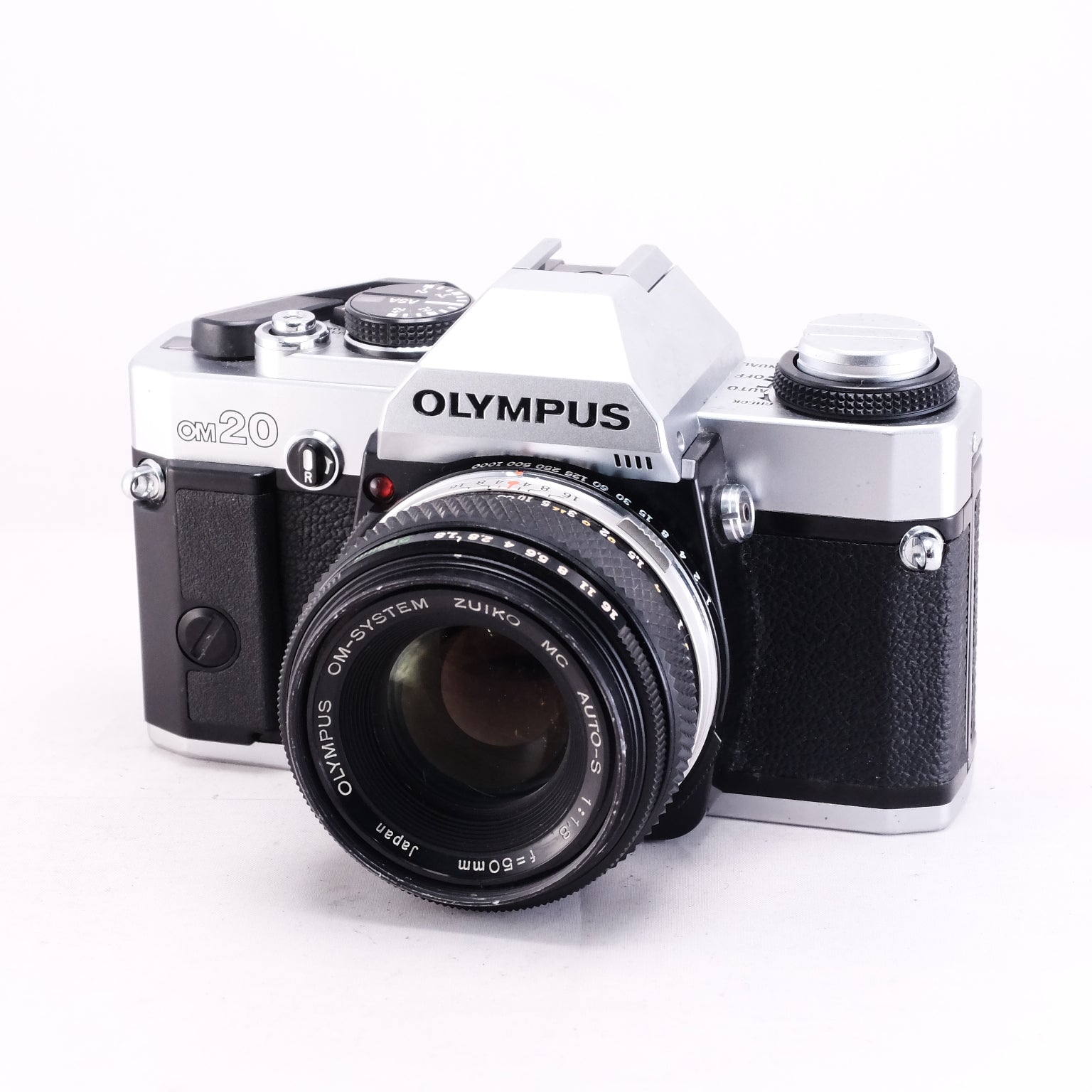 OLYMPUS OM-20 + OM F.ZUIKO AUTO-S 50mm F1.8