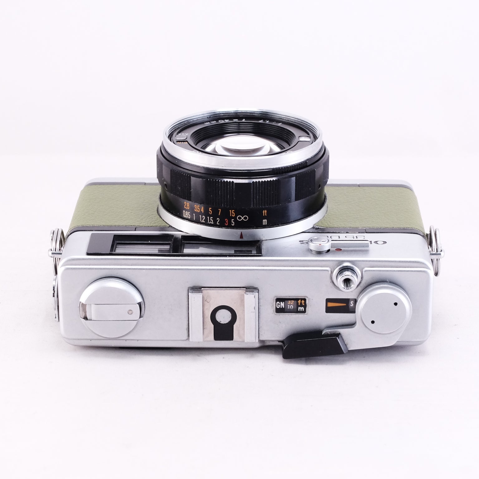 OLYMPUS 35DC (Mtatcha green)