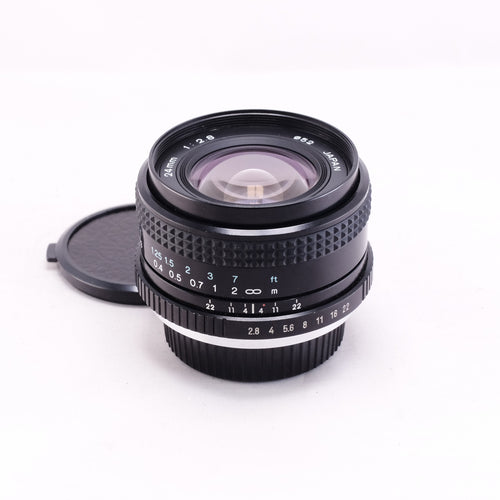 TOKINA MF 単焦点レンズ 24mm F2.8 [Y/C]
