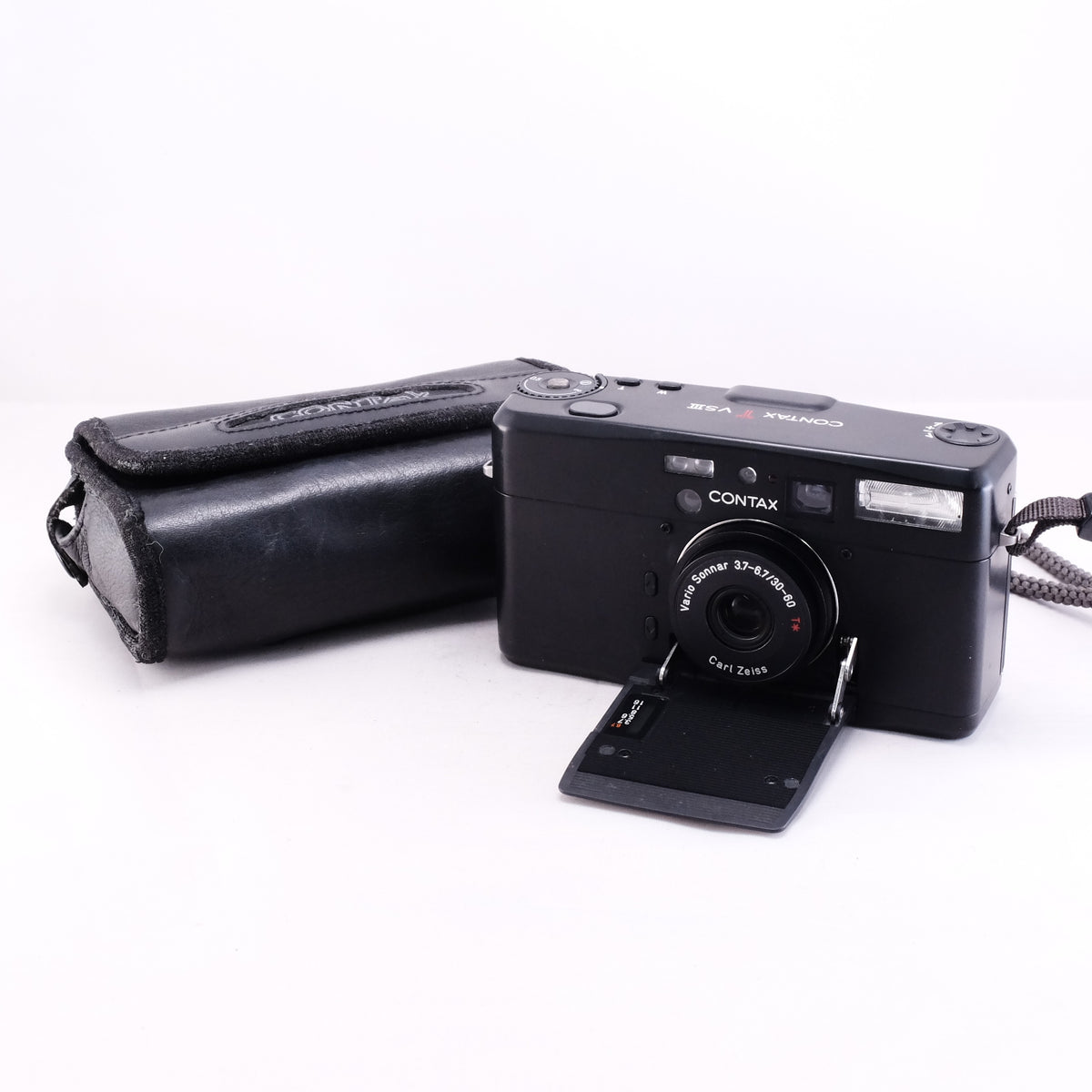 CONTAX Tvs III , Carl Zeiss Vario Sonnar T* (Black)