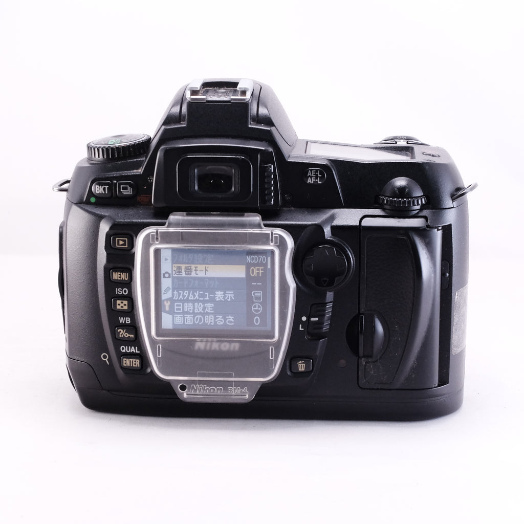 Nikon D70 + Nikon AF NIKKOR 35-70mm