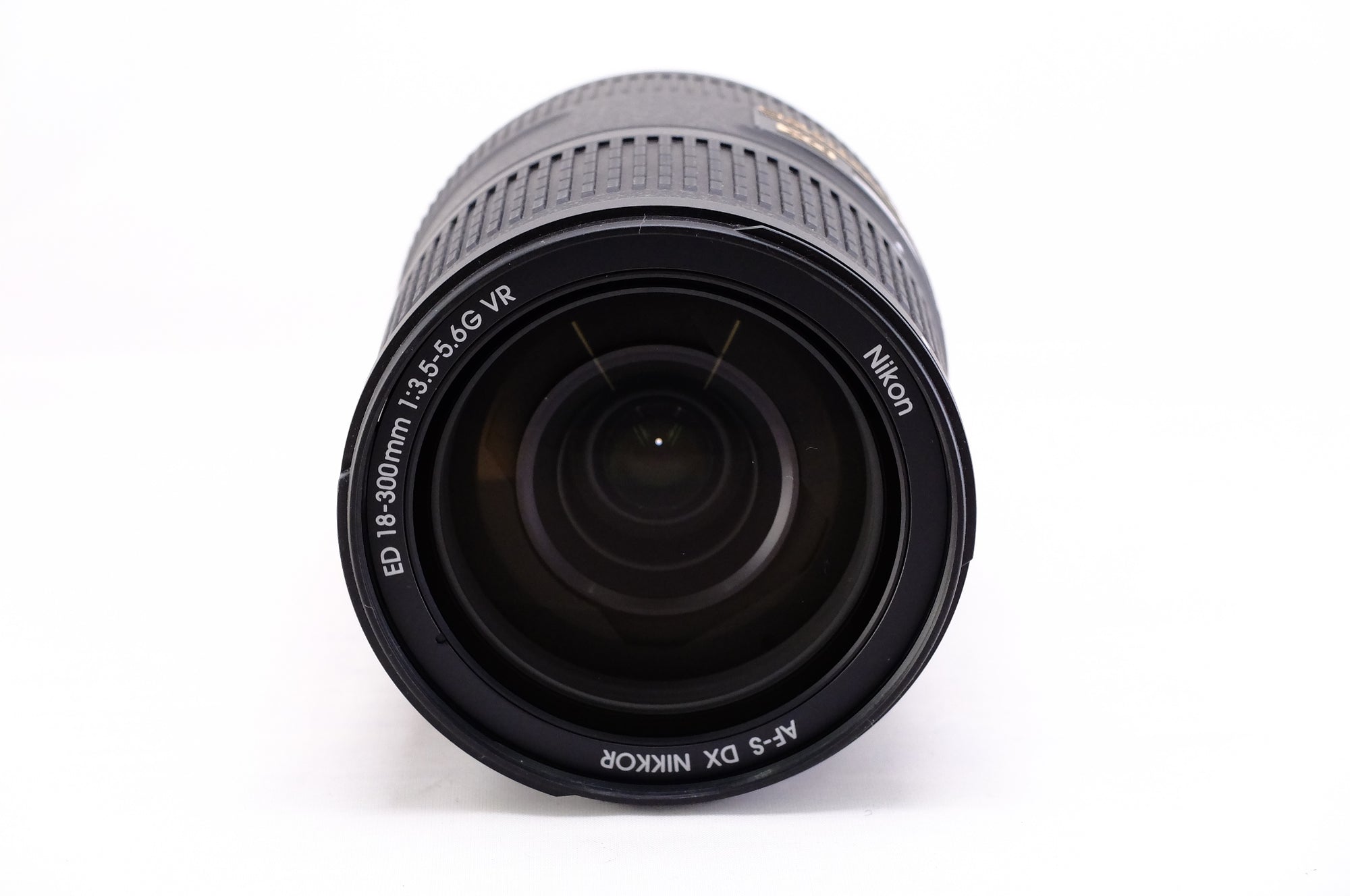 【Nikon】AF-S DX NIKKOR 18-300mm f/3.5-5.6G ED VR [F] [1246540466697] | 東京CAMERA
