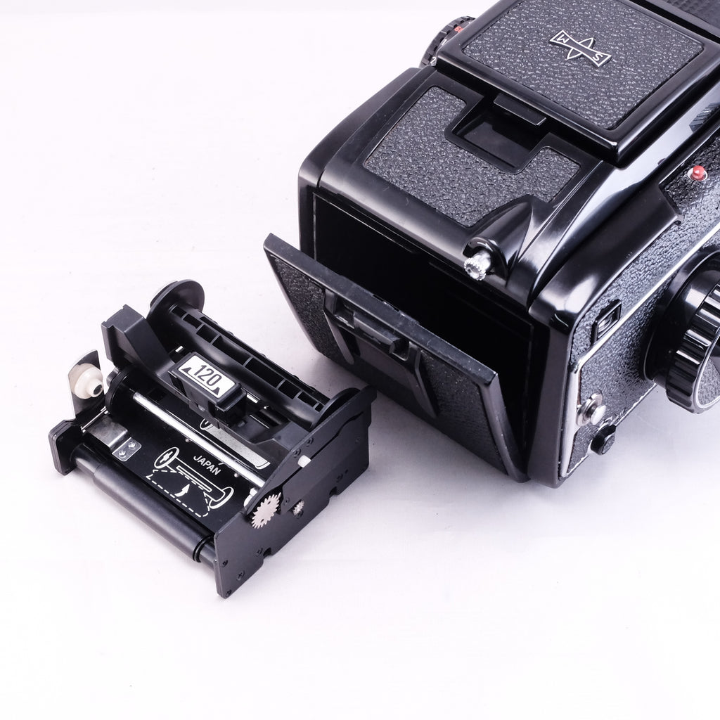 MAMIYA M645 + MAMIYA-SEKOR C 80mm F2.8