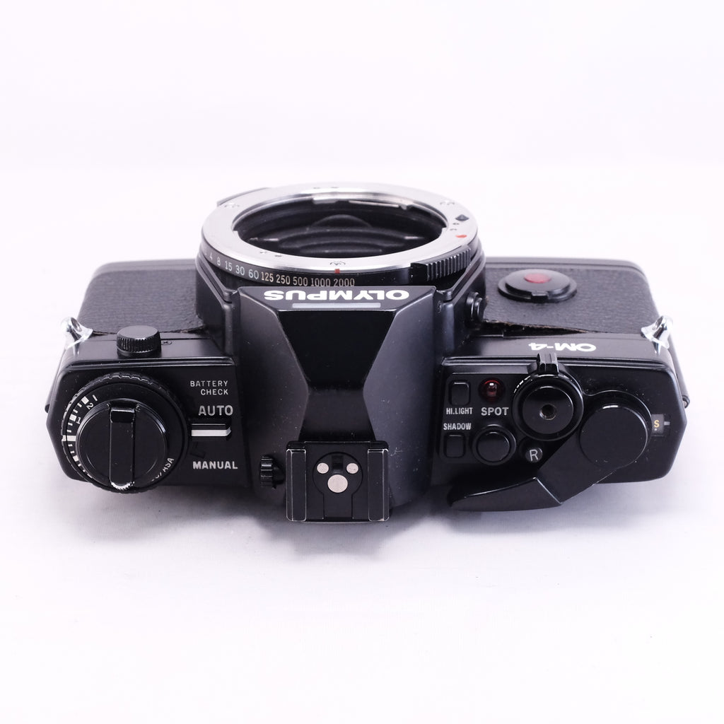 OLYMPUS OM-4