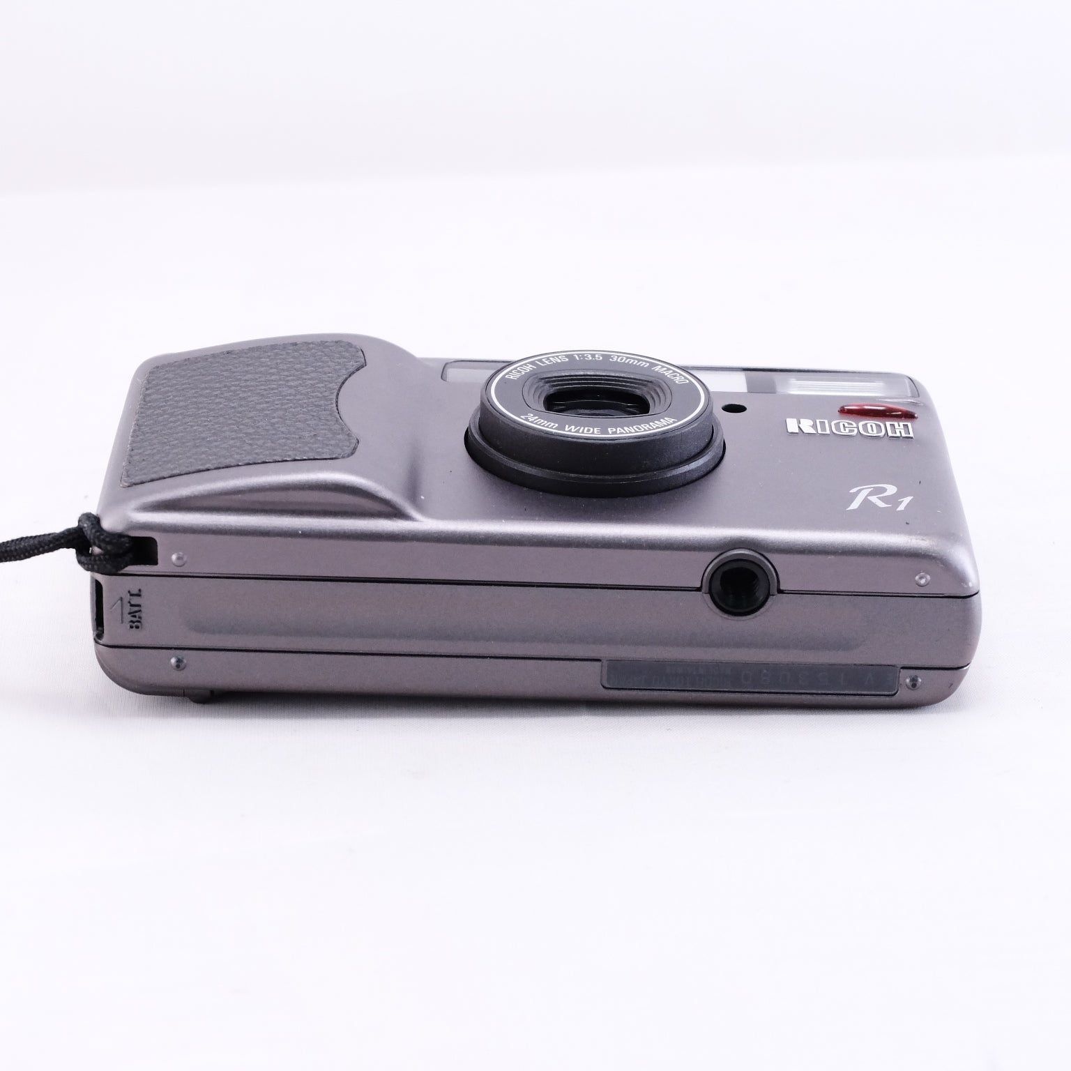 RICOH R1
