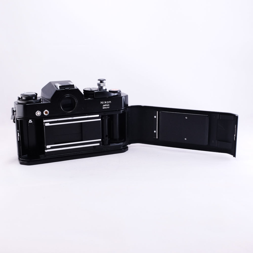 Nikon Nikomat EL (Black) + NIKKOR-S Auto 50mm F1.4