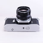 PENTAX SP (silver) + Super-Multi-Coated TAKUMAR 55mm F1.8