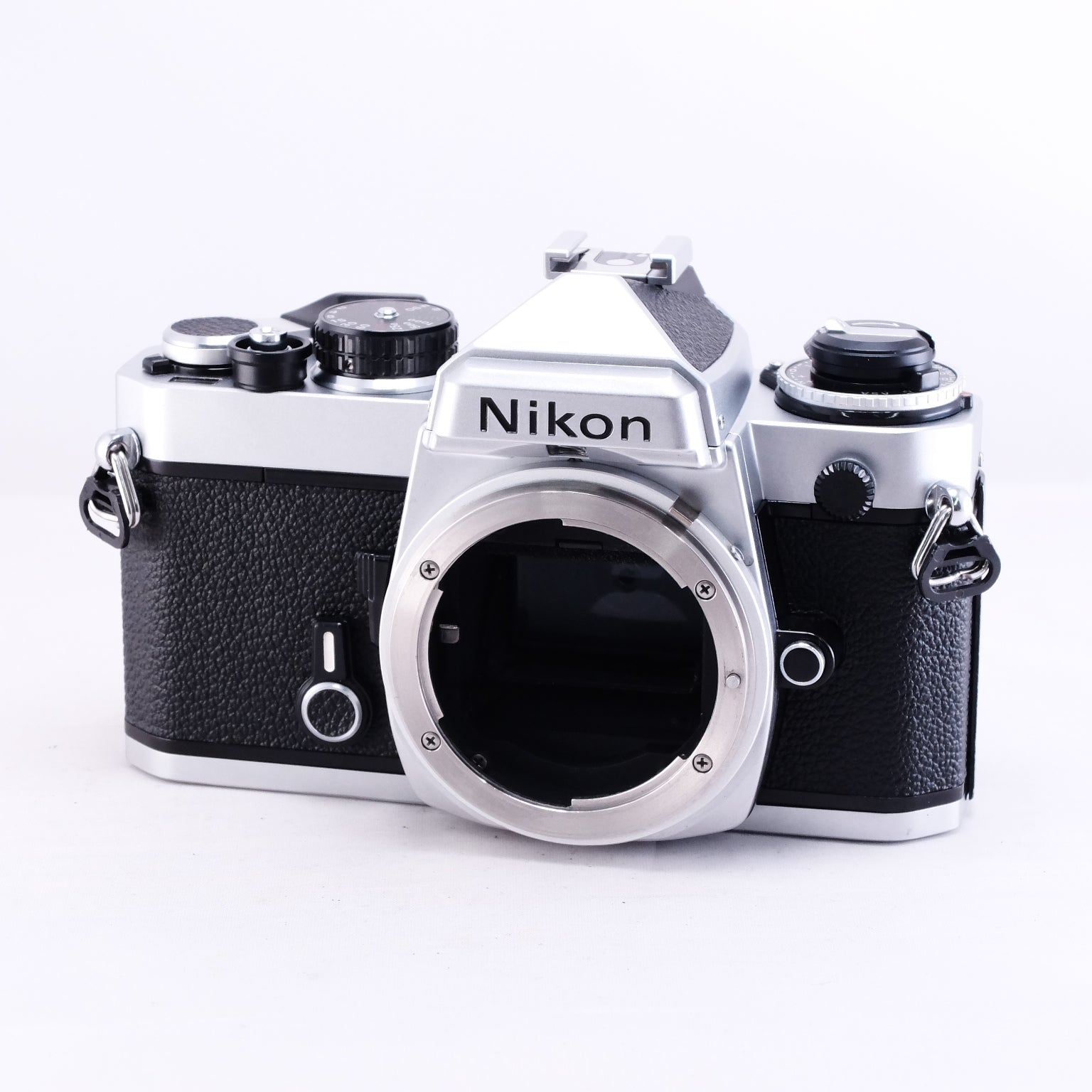 Nikon FE (Silver) ※整備品