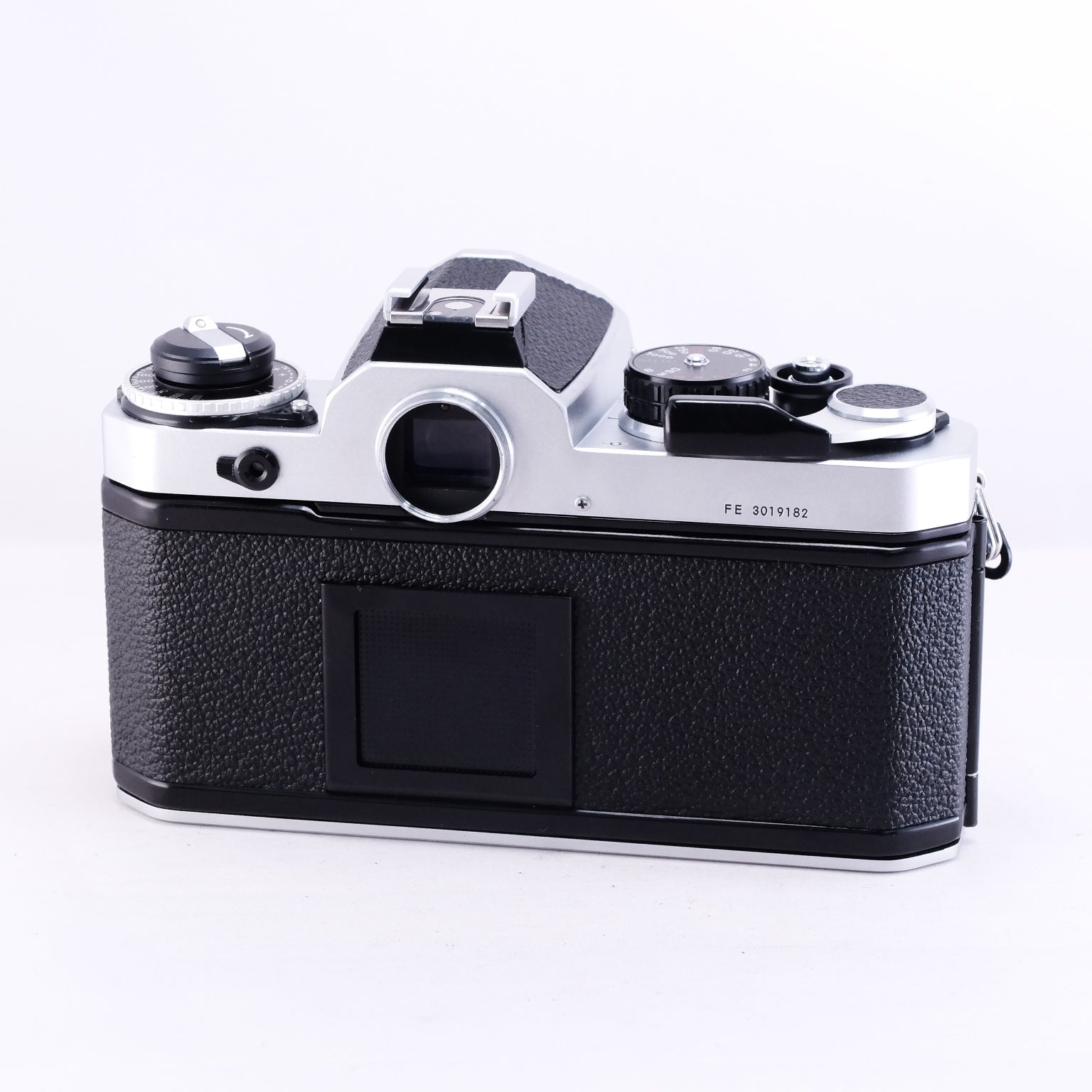 Nikon FE (Silver) ※整備品