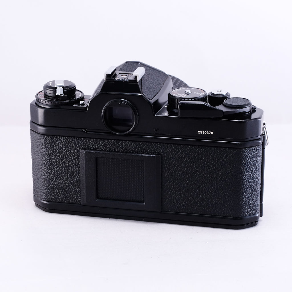 Nikon FE2 (Black) ※整備品 + Zoom-NIKKOR 35-70mm F3.3-4.5