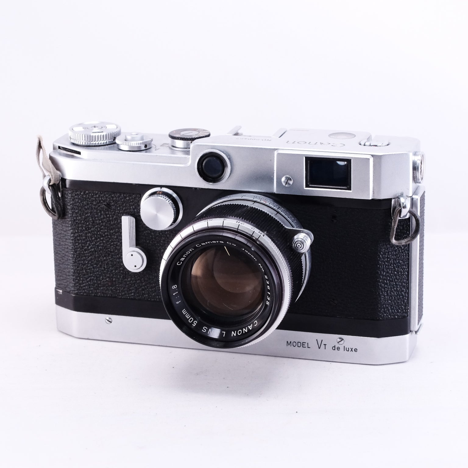 Canon VT deluxe + 50mm F1.8 黒鏡筒