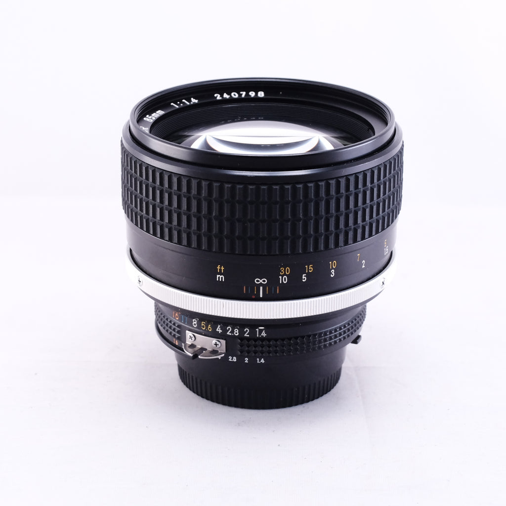Nikon Ai-S NIKKOR 85mm F1.4 [F]