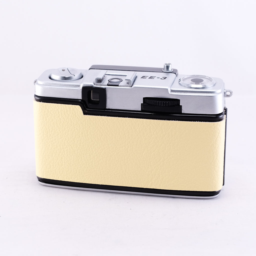 OLYMPUS　PEN EE-3 (Egg Yellow)